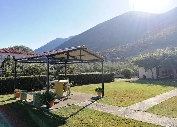 Πανσιόν Riva D' Ostria 3*