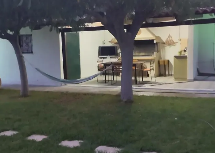 Riva D' Ostria Paralia Livadostratas